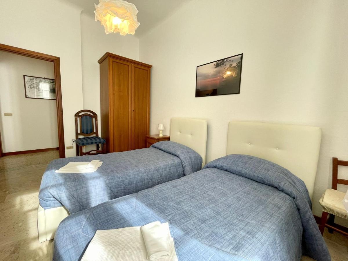 Levanto Rentals Bagian luar foto