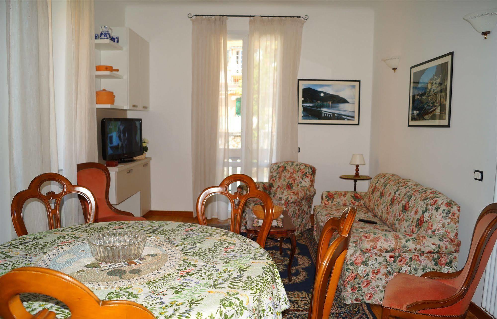 Levanto Rentals Bagian luar foto